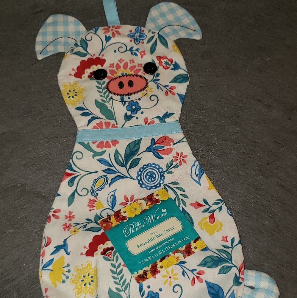 Pioneer Woman Mazie Reusable Bag Saver Pig